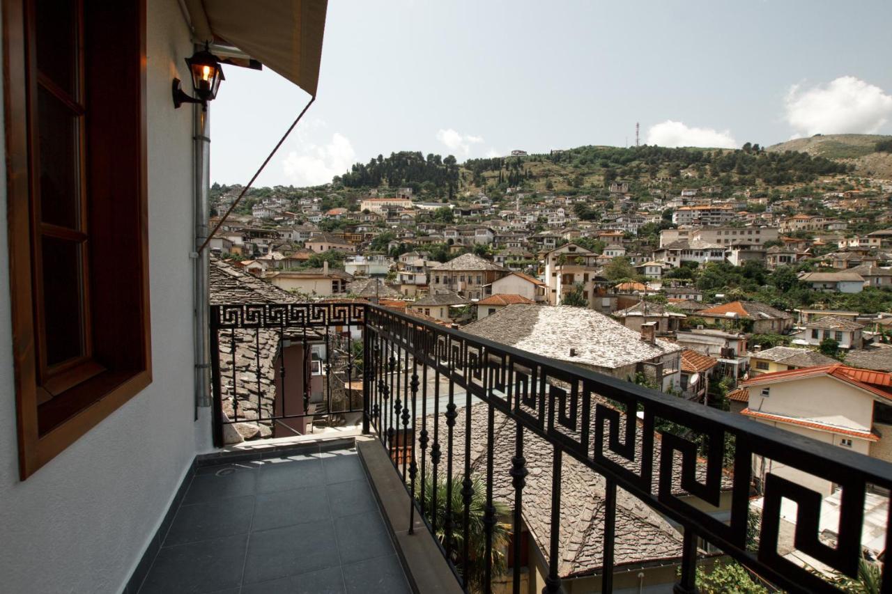 Hotel Sarajet 1821 Gjirokaster Ngoại thất bức ảnh