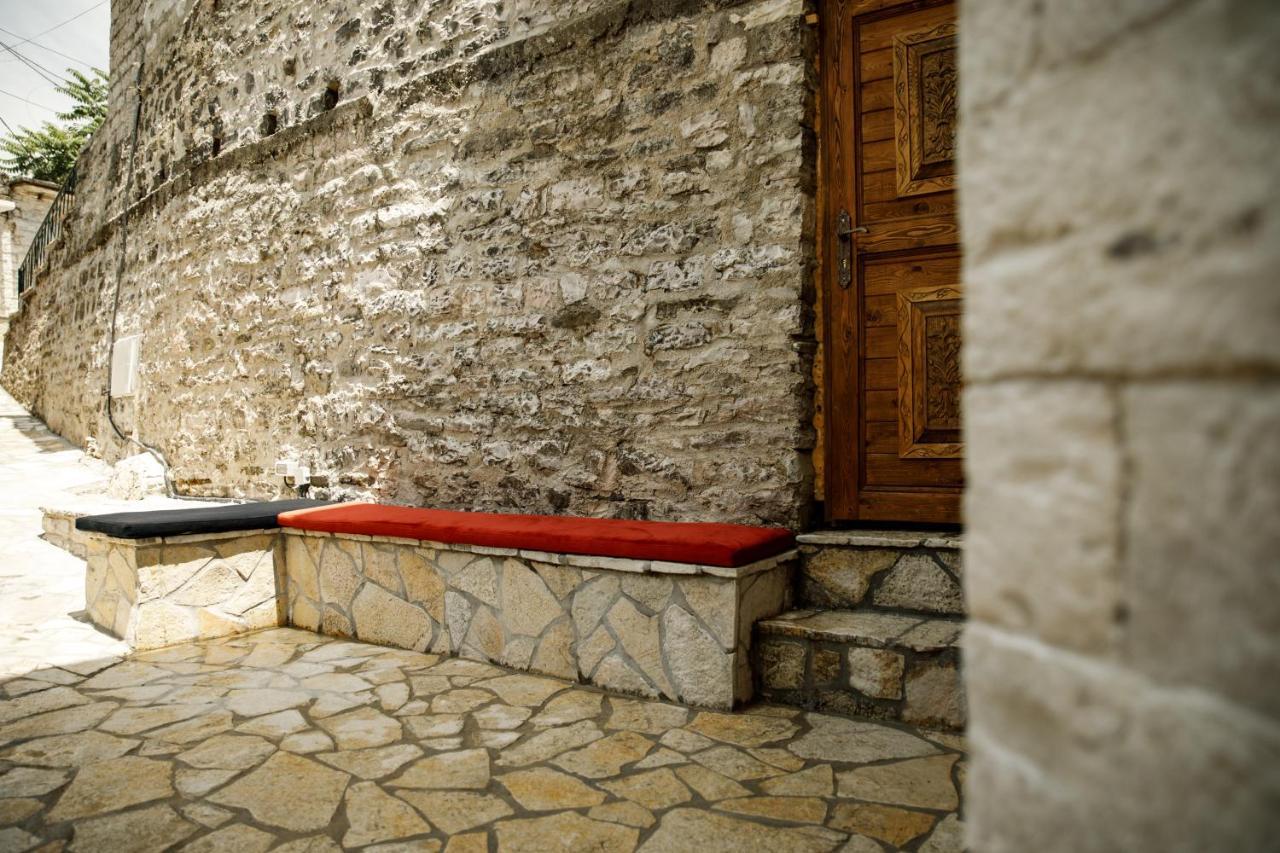 Hotel Sarajet 1821 Gjirokaster Ngoại thất bức ảnh