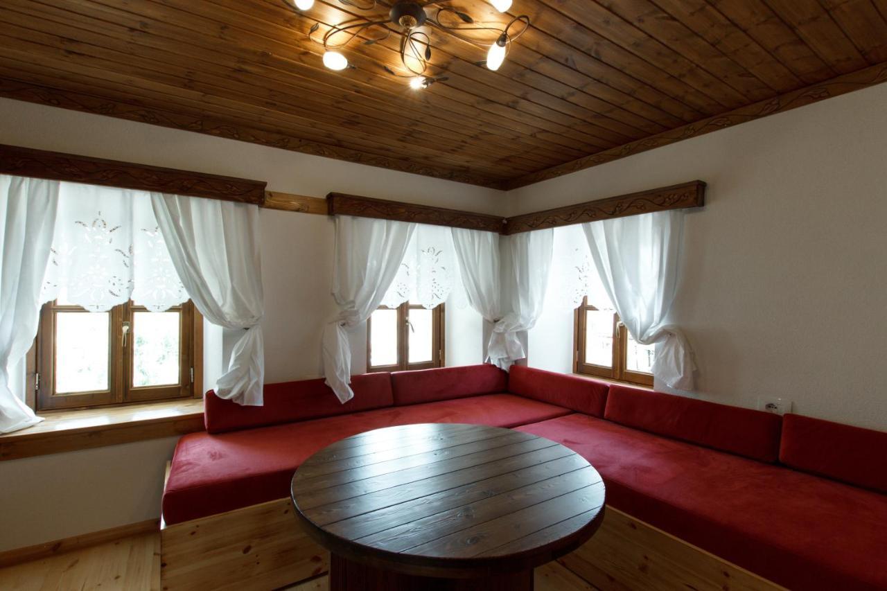 Hotel Sarajet 1821 Gjirokaster Ngoại thất bức ảnh