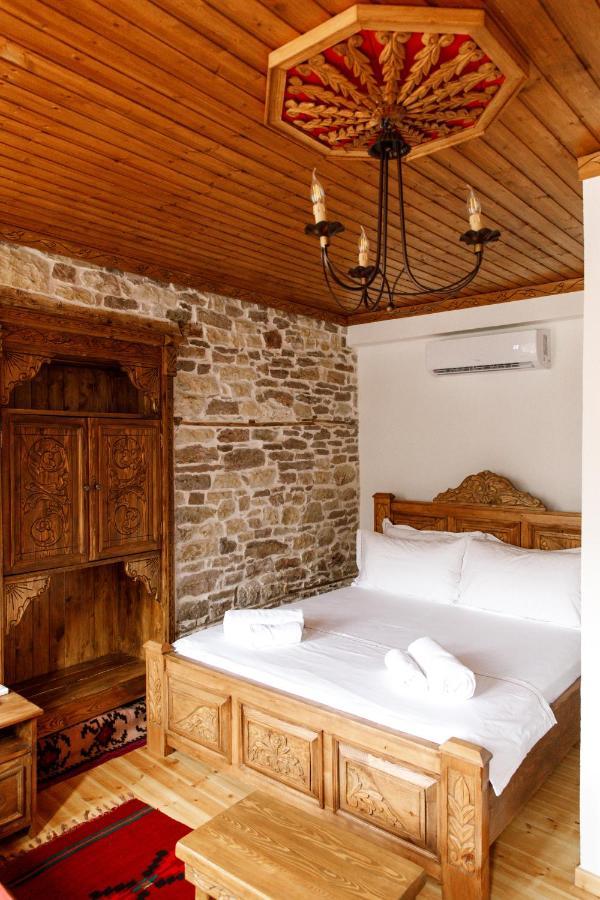 Hotel Sarajet 1821 Gjirokaster Ngoại thất bức ảnh
