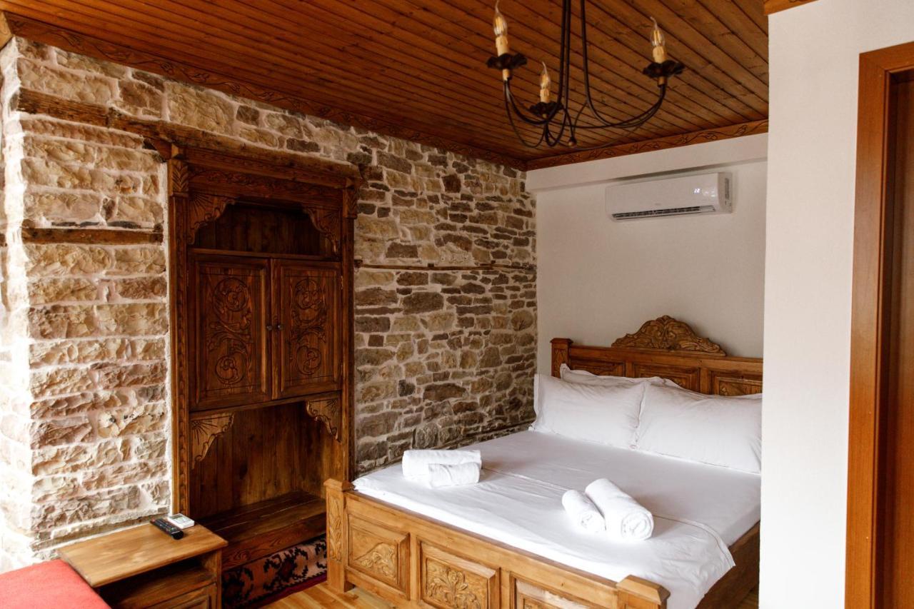 Hotel Sarajet 1821 Gjirokaster Ngoại thất bức ảnh